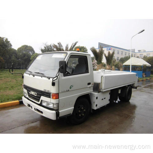 Potable water truck for airport